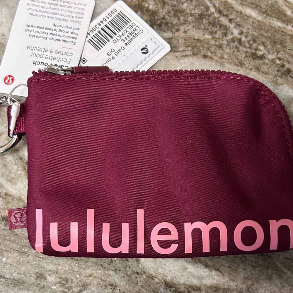New Lululemon Athletica Never Lost Keychain and Clippable Card Pouch Set in DELX - Picture 6 of 7